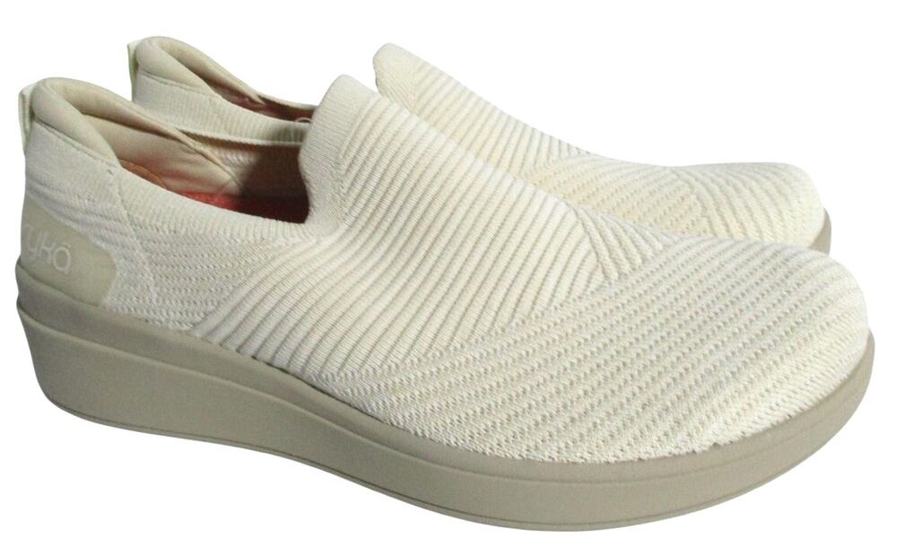 Ryka Women's Beige Stretch Comfort Slip On Shoes NWT Size 8.5W